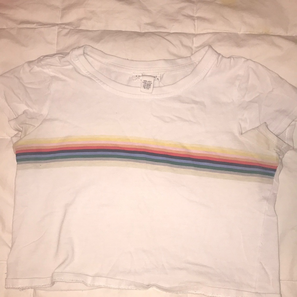 Cropped white tee